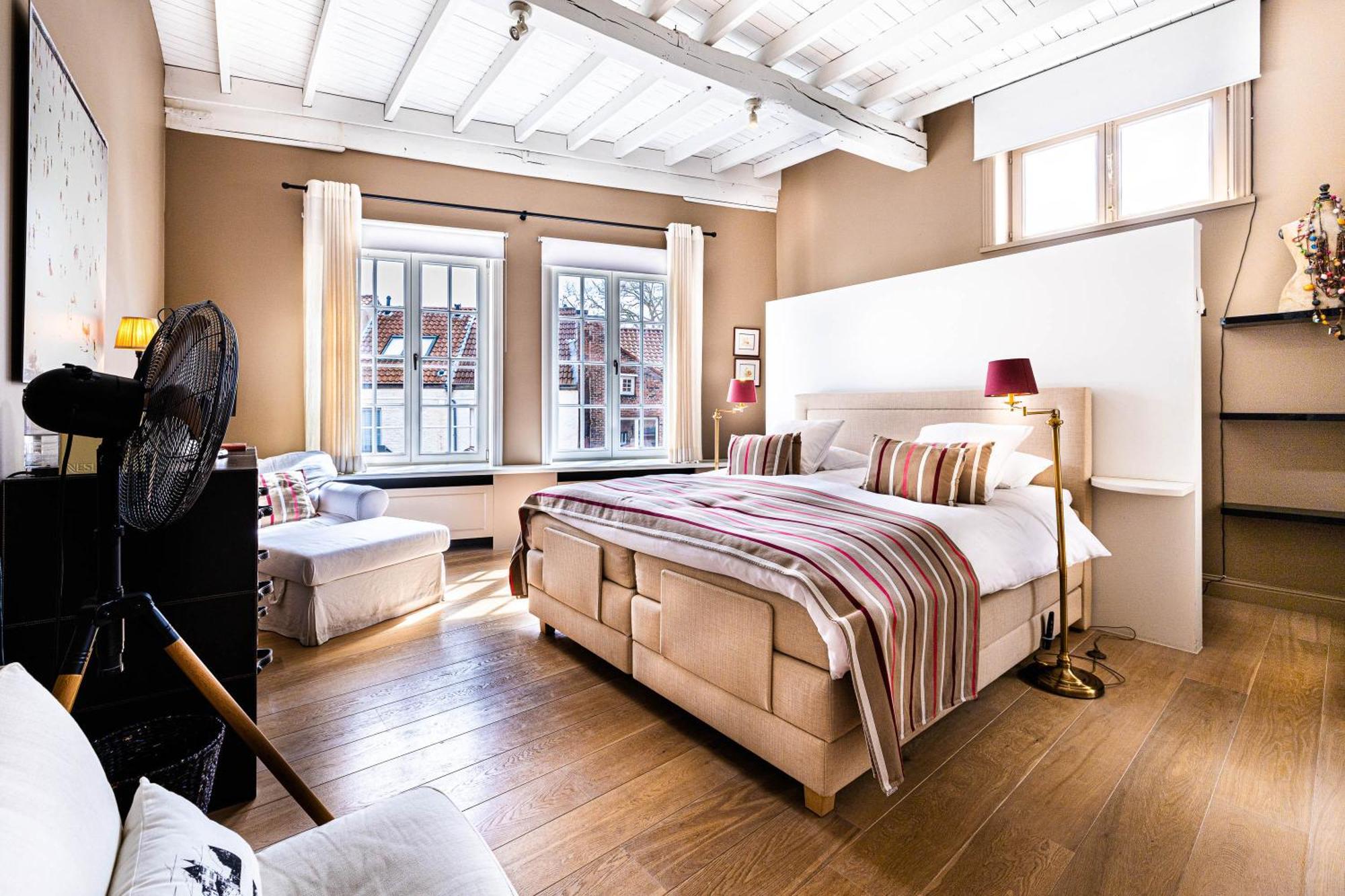 Maison Amodio Boutique B&B Adults Only Брюж Екстериор снимка